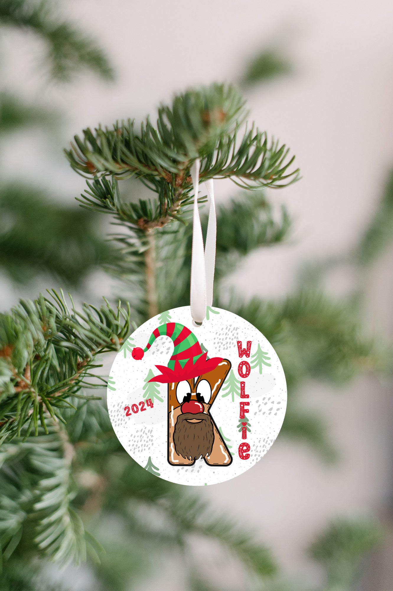 Personalized Christmas Ornament, Christmas Letter favorite person, Gift for kids, Grandkids, Mom & Dad
