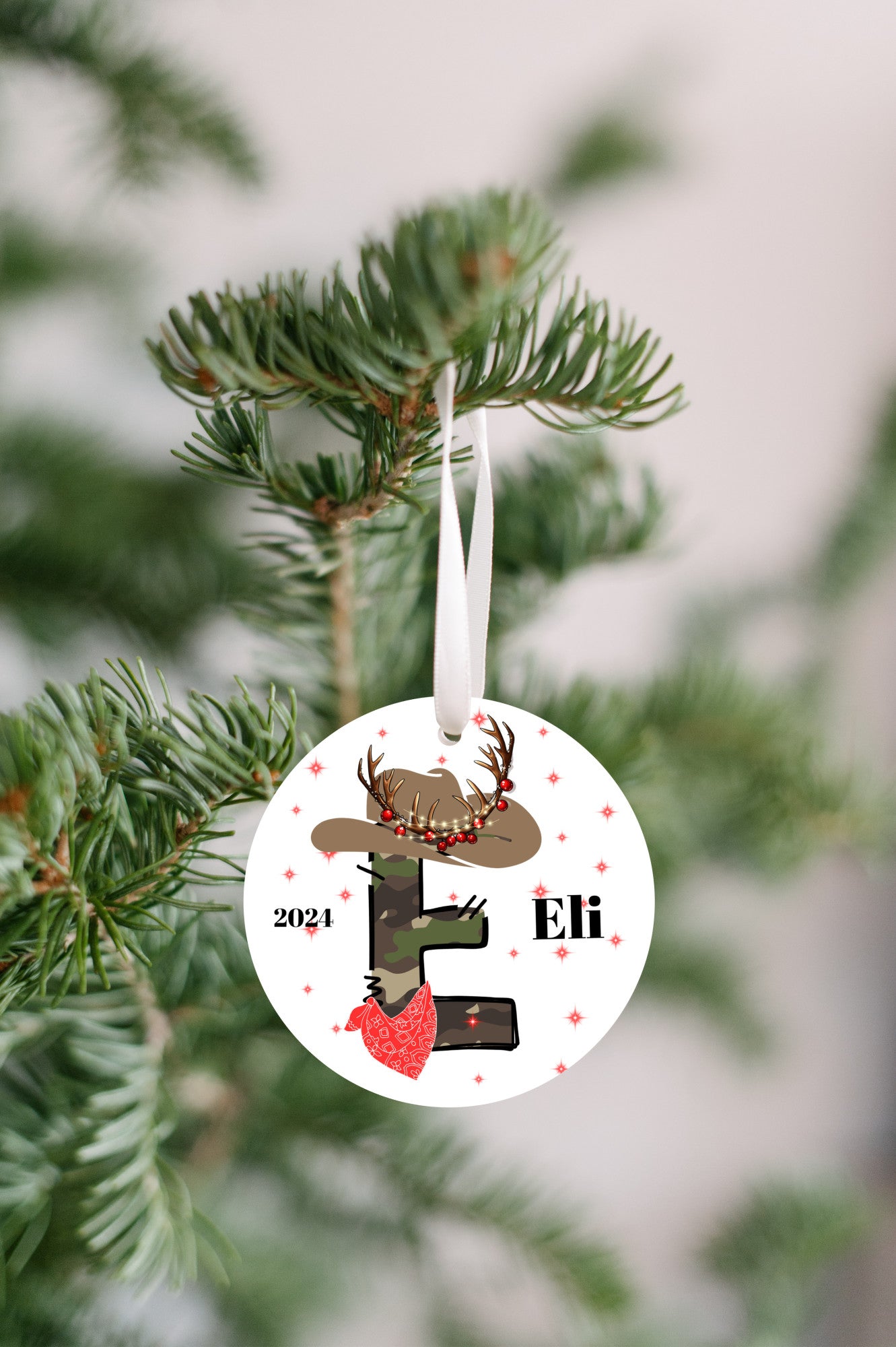 Personalized Christmas Ornament, Christmas Letter favorite person, Gift for kids, Grandkids, Mom & Dad